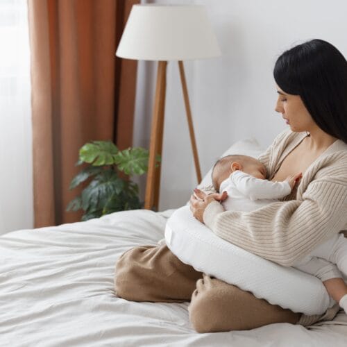 5 Cara Mengatasi Telat Haid Saat Menyusui yang Aman