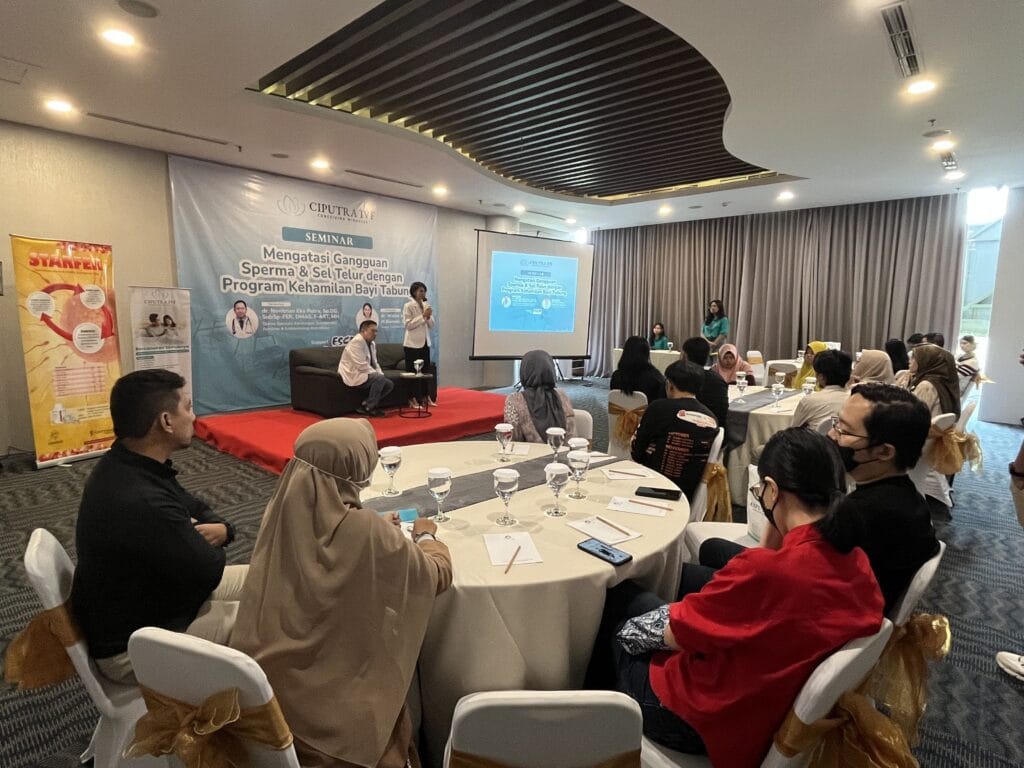pemaparan materi fertility talk PIK